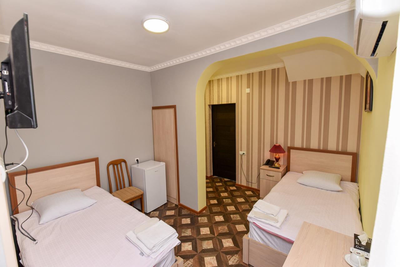 Gayane Hotel Alaverdi Exteriör bild