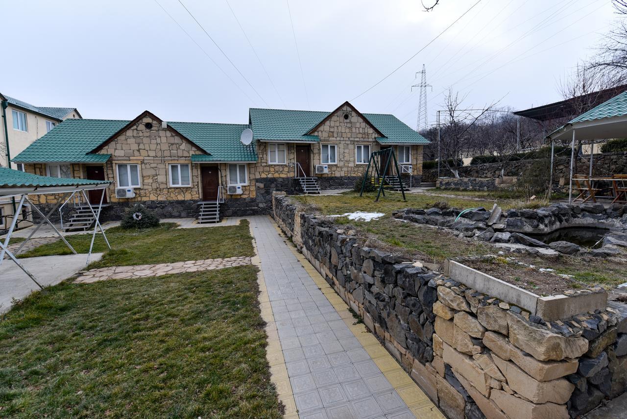Gayane Hotel Alaverdi Exteriör bild