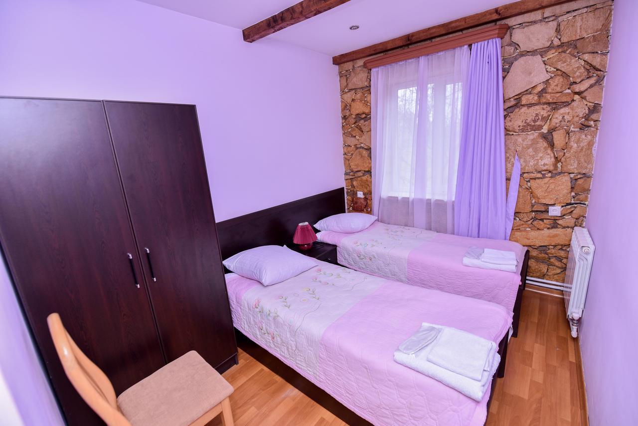 Gayane Hotel Alaverdi Exteriör bild