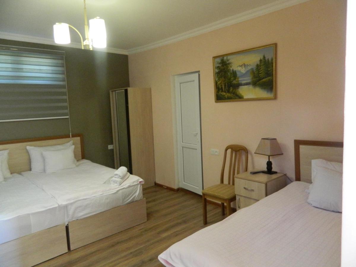 Gayane Hotel Alaverdi Exteriör bild